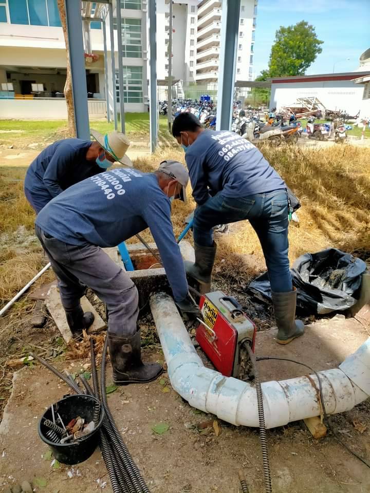 26 - https://www.ช่างท่อตันกําแพงเพชร.com | ช่างแก้ท่อตัน ส้วมตัน พื้นห้องน้ำตัน บริการในเขตจังหวัดกำแพงเพชร ตาก แม่สอด รับลอกท่อ ทะลวงท่อตันทุกชนิด ไม่ต้องทุบ ไม่ต้องรื้อ ให้คำปรึกษาฟรี 24 ชั่วโมง