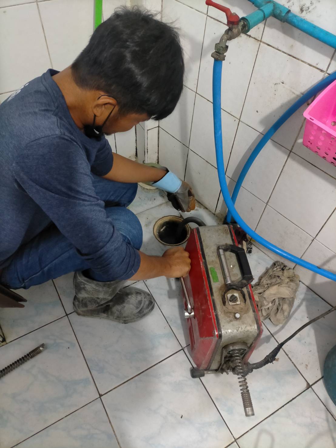 32 - https://www.ช่างท่อตันกําแพงเพชร.com | ช่างแก้ท่อตัน ส้วมตัน พื้นห้องน้ำตัน บริการในเขตจังหวัดกำแพงเพชร ตาก แม่สอด รับลอกท่อ ทะลวงท่อตันทุกชนิด ไม่ต้องทุบ ไม่ต้องรื้อ ให้คำปรึกษาฟรี 24 ชั่วโมง